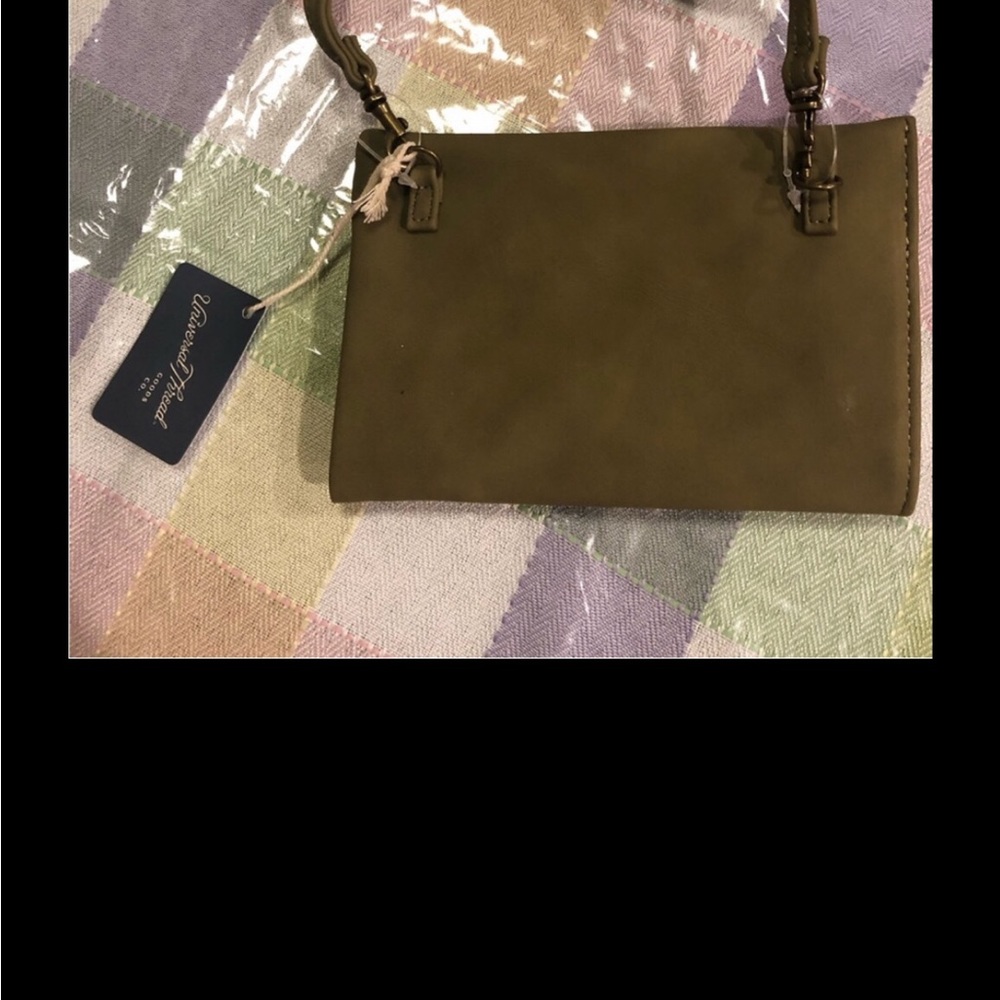 Universal Thread Crossbody Bag - Picture 3 of 4